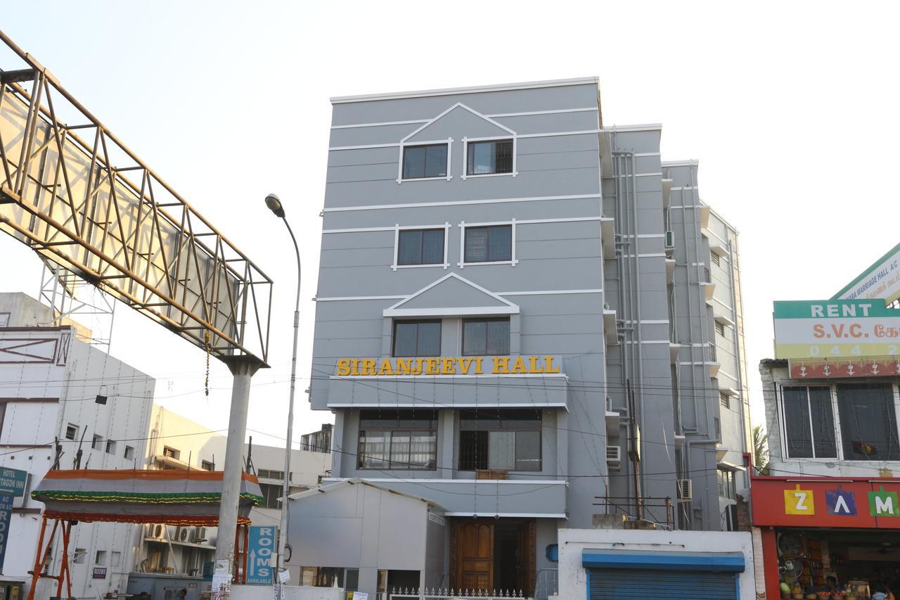Oyo 11433 Kishore Inn Chennai Exteriör bild
