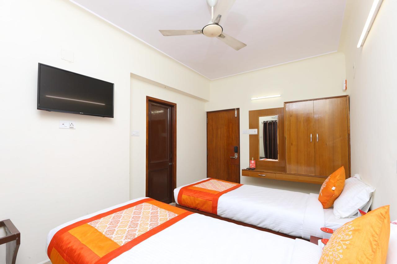 Oyo 11433 Kishore Inn Chennai Exteriör bild